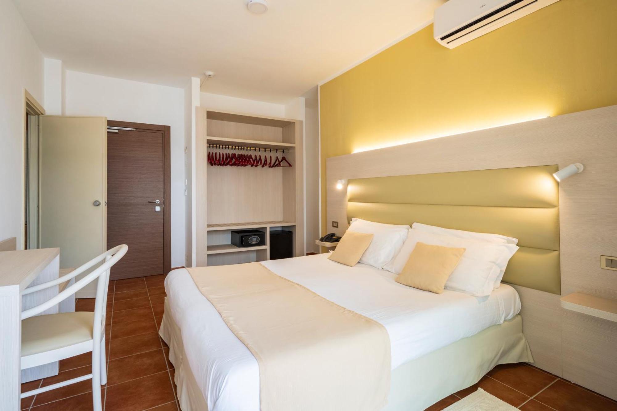 Hotel Florida Alghero Exterior photo