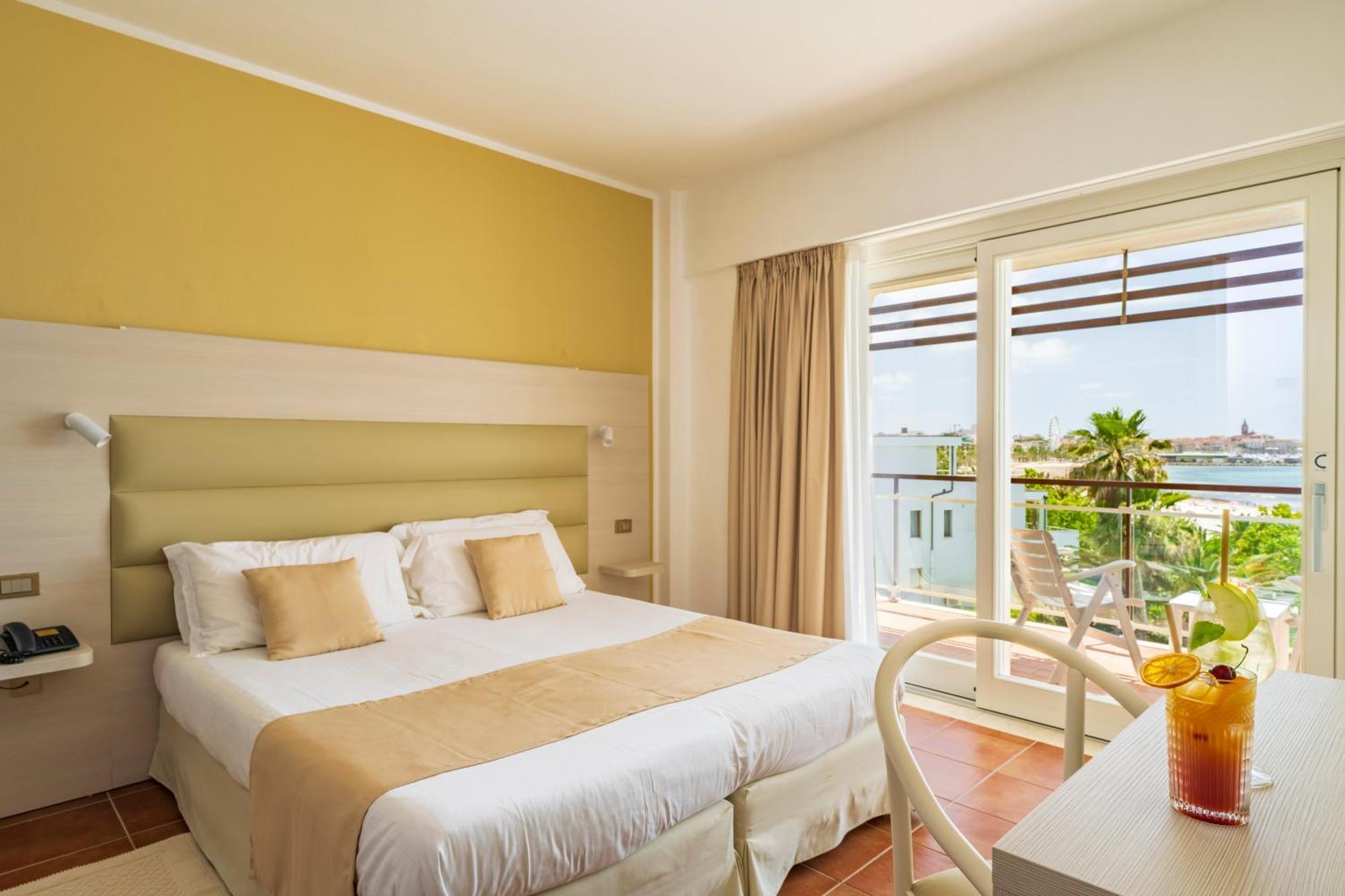 Hotel Florida Alghero Exterior photo